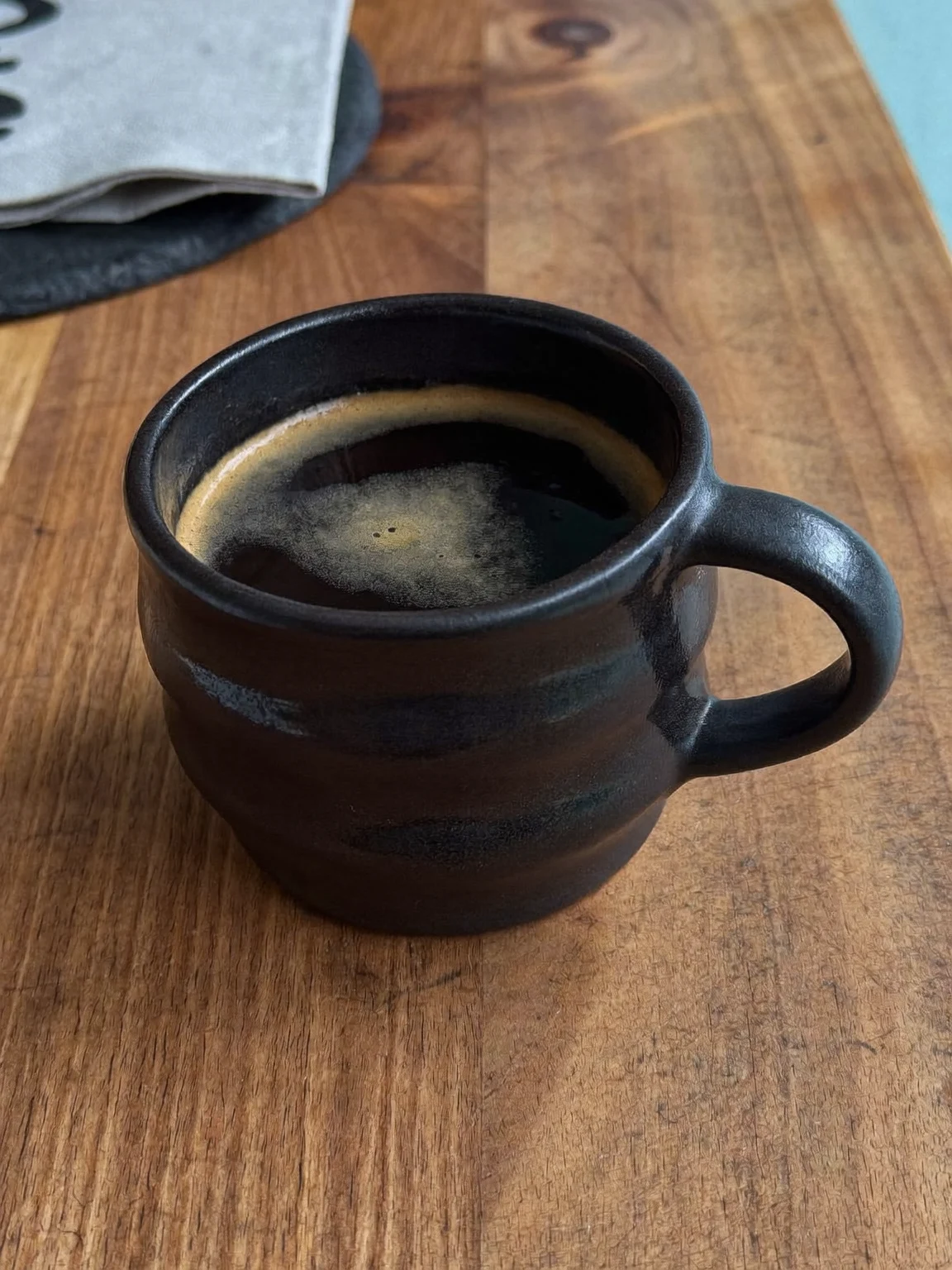 Detailansicht: geröstete Kaffeebohnen, als Illustration dargestellt